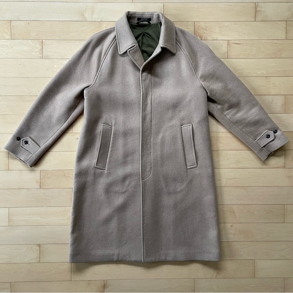Todd Snyder Italian Wool Cashmere Balmacaan Coat in Camel - Picture 1 of 8